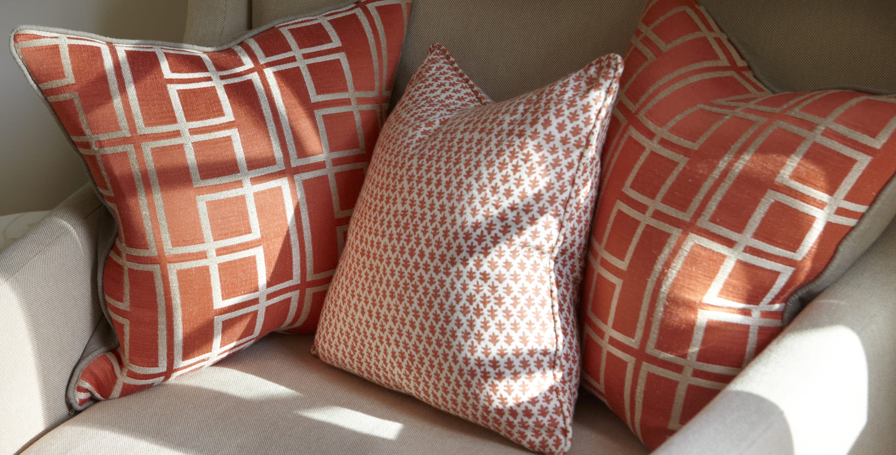 pantone colour pillows to enhance neutral pillows for interior design